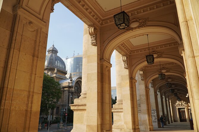 Private Tour - Food, Culture, History & Traditions - Revolution Square and the end of the communist era