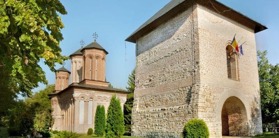 Private Tour from Bucharest to Dracula's tomb and Mogosoaia - The Vlad Țepeș story, without the cartoon version