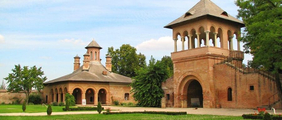 Private Tour from Bucharest to Dracula's tomb and Mogosoaia - Is $117 per person fair value?