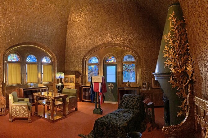 Private Tour in Bran Castle, Peles Castle, and Brasov - The ride matters more than it first appears