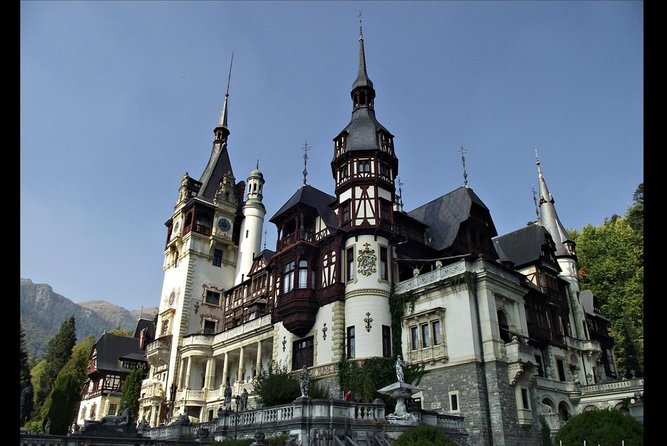 Private tour to Bran Dracula's Castle and Peleș Royal Castle - Peles Castle: Romania’s royal summer retreat