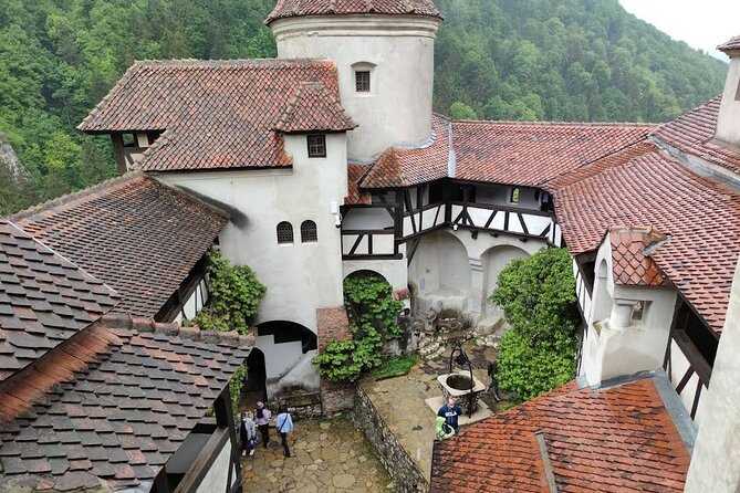 Private Tour to Dracula's Castle, Brașov City & Peleș Castle - Bran Castle, Dracula’s Castle, and the limits of the legend