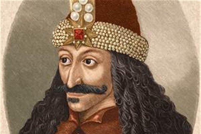 PRIVATE Trip to Dracula's Castle and Peles Castle from Bucharest - Bran Castle: the Dracula connection