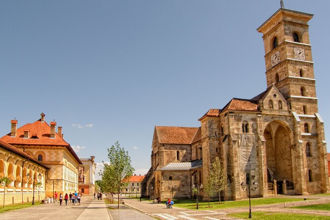 Private Walking Tour of Alba Iulia Citadel with Wine Tasting - From bastions to Roman military remains