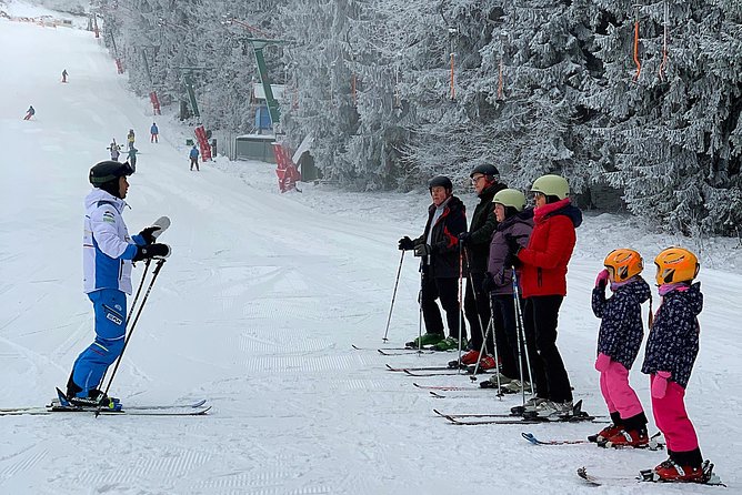 Ski / Snowboard Lessons on the Slopes of Poiana Brasov - From Brașov to Poiana Brașov