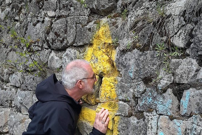 Small-group day trip to the unique volcanic lake in Eastern Europe - Balvanyos and the 30-minute climb to the sulphur sites