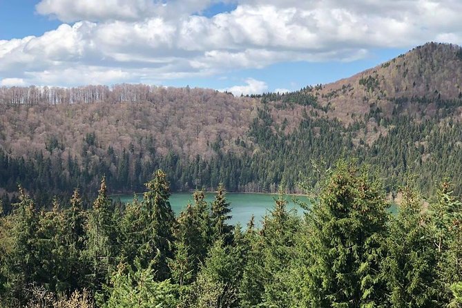 Small-group day trip to the unique volcanic lake in Eastern Europe - Saint Ana Lake: a volcanic crater filled with water