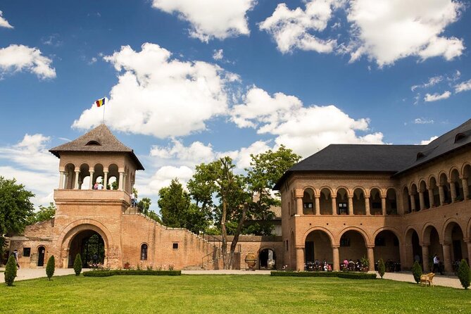 Small Group Tour to Mogosoaia Palace and Snagov Monastery - Key things to know before you book