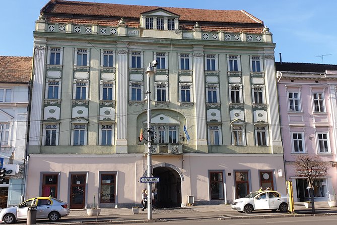 Targu Mures 3 hours walking tour - Starting at the National Theatre