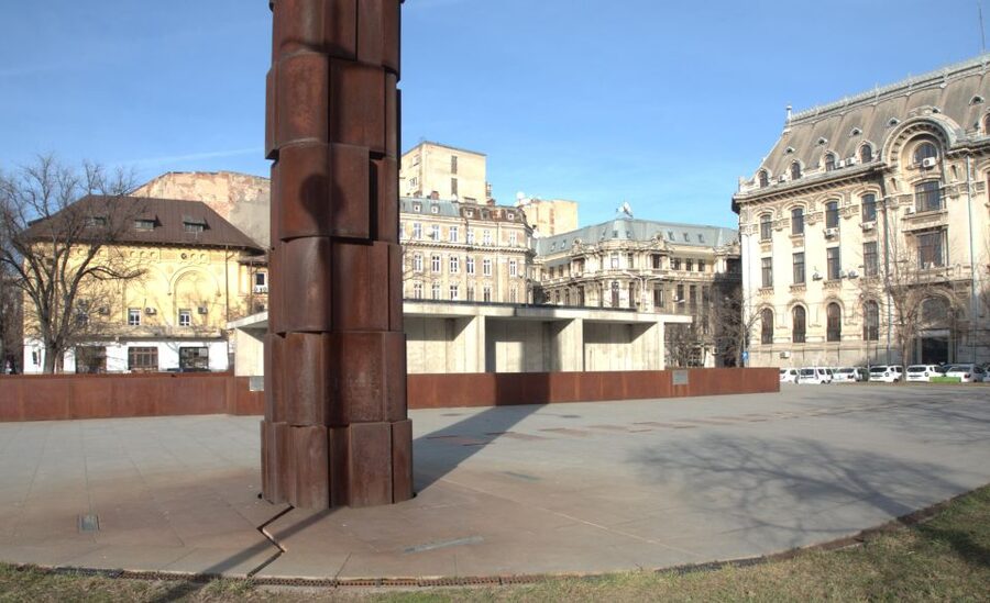 The Jewish heritage of Bucharest - half day walking tour - The Jewish State Theater and Laude-Reut