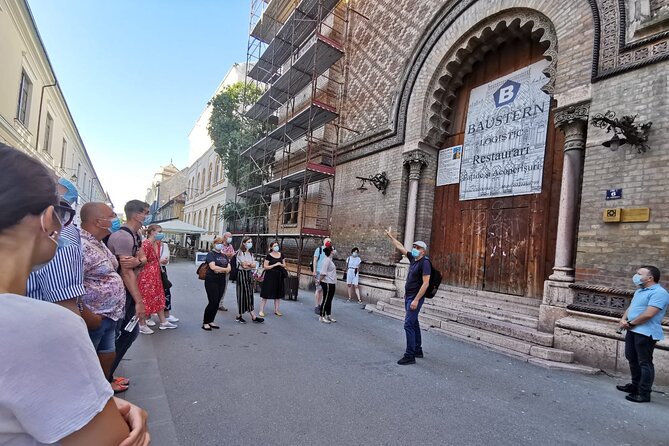 The Jewish Heritage Tour of Timisoara - Seeing the Fabric Synagogue from the street