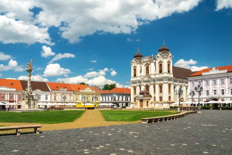 Timișoara Highlights - Walking Tour - Saint George Square and the human side of history