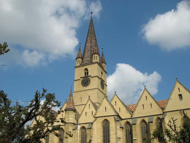 Tour of Sibiu - Church in Cristian - Village of Sibiel - Sibiu’s walls and three main squares