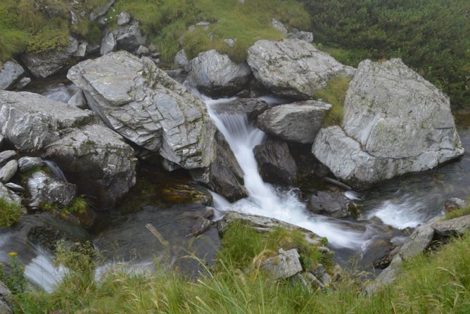 Transfagarasan, Vidraru and Poenari Fortress Tour from Sibiu - Is the $173.52 price good value?