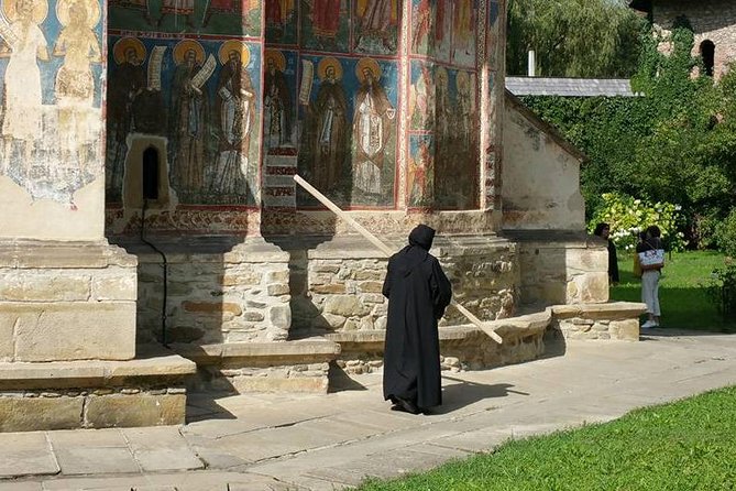 Transylvania & Bucovina Private Tour - 6 days - Day one: Sinaia’s monastery, Peles Castle, and Brasov