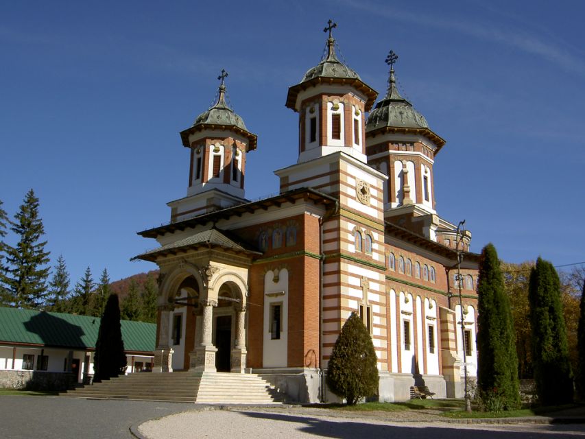 Transylvania: Cultural Full-Day Trip by Minivan - Leaving Bucharest for the Carpathian Mountains