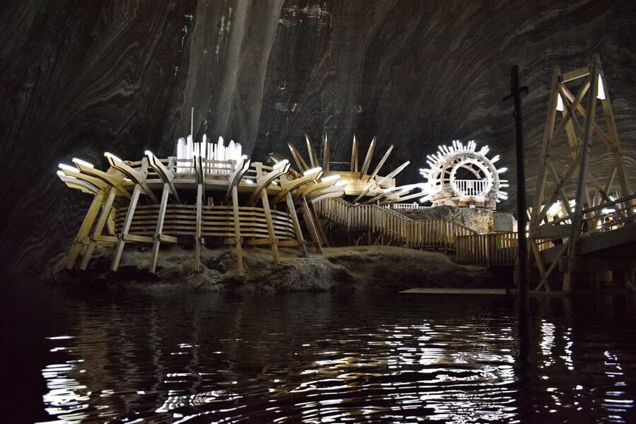 Turda Salt Mine 4h guided tour from Cluj - The underground amusement park and free time