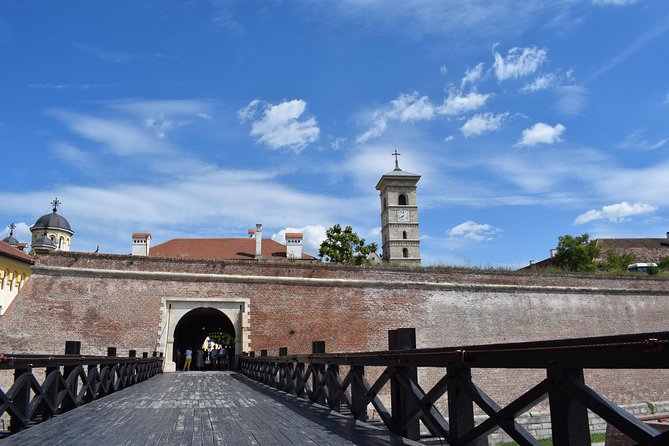 Turda Salt Mine and Hunedoara Corvin Castle from Cluj - The optional 45 minutes in Alba Iulia