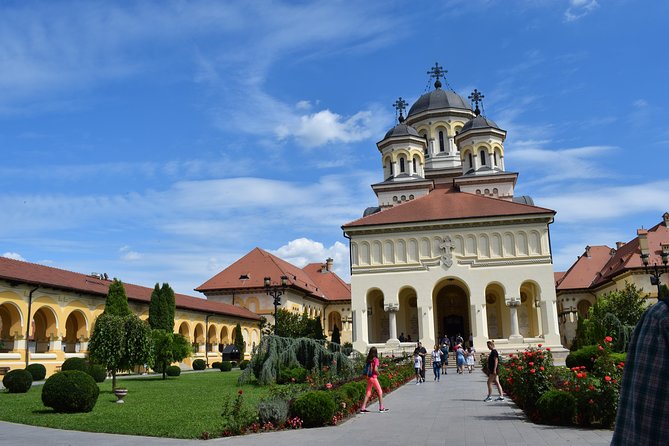 Turda Salt Mine and Hunedoara Corvin Castle from Cluj - What to wear and how hard is it?