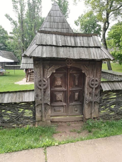 Village Museum Bucharest Guided Tour - Key points at a glance