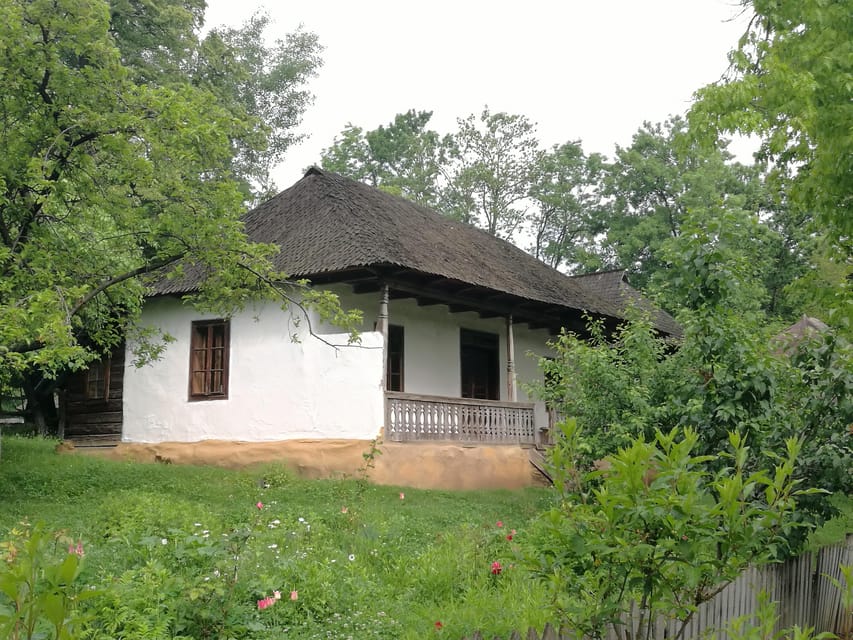 Village Museum Bucharest Guided Tour - Why the Village Museum gives you a better start in Bucharest
