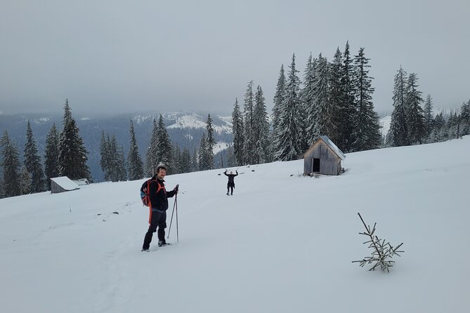 Vladeasa Peak and Bride's Waterfall Day Hike - Fitness, footwear, and winter conditions